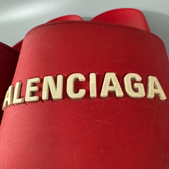 BALENCIAGA Men's Pool Slides in Red, Size US 12 - Picture 5 of 15